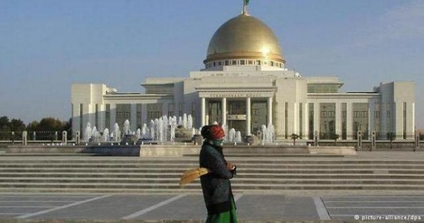 Туркмения: разрешение на митинги усложнит их проведение