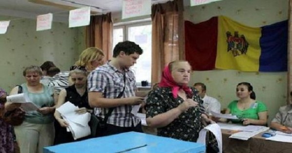 В Молдавии стартовали парламентские выборы