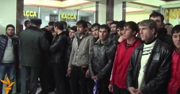 Число легальных мигрантов в Москве превысило 2 млн человек
