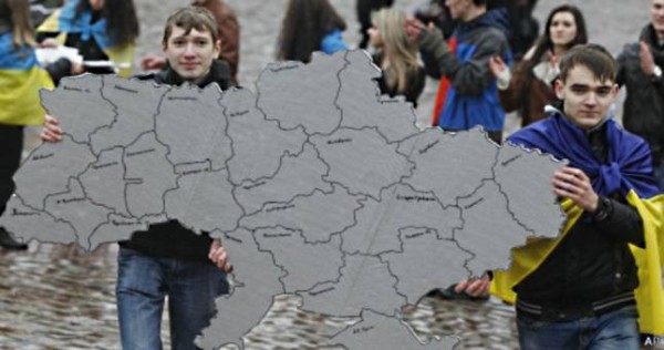 Жириновский предложил Польше поделить Украину