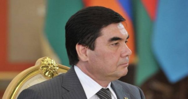 Глава Туркмении уволил группу банкиров, в том числе председателя центробанка