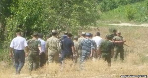 Узбекские пограничники освободили пять граждан Таджикистана