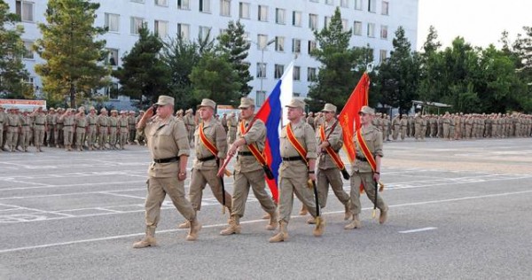 В Таджикистане 70-летие празднует российская 201-я военная база