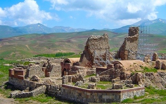 В Иране реставрируют «Трон Соломона»