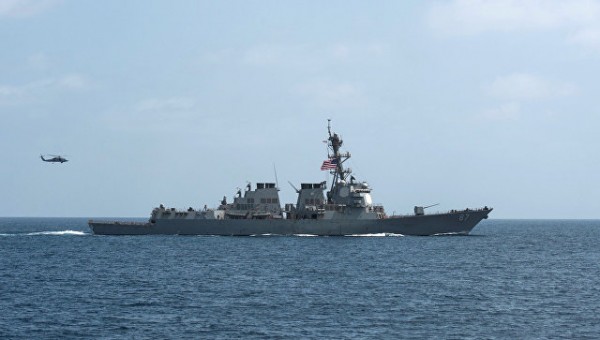 СМИ: эсминец ВМС США в третий раз за неделю обстреляли с территории Йемена