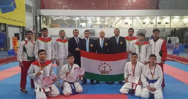 Таджикистанцы выиграли 9 медалей чемпионата Центральной Азии в Бишкеке