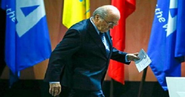 Блаттер назвал ЧМ-2018 в России проблемой ФИФА