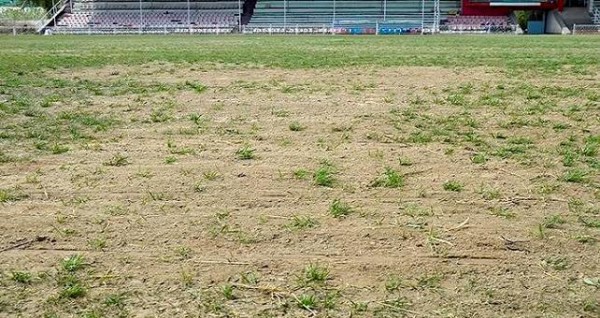 Комиссия ФФТ не приняла поле стадиона "Хайр"