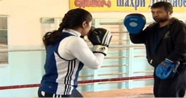 Мэрия Душанбе назначила стипендии перспективным спортсменам города