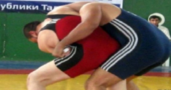 Таджикский вольник завоевал серебро на чемпионате Азии в Астане