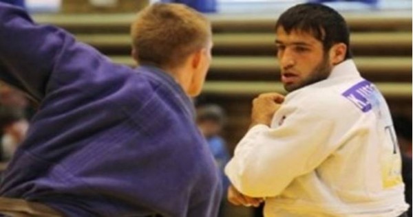 Комроншох Устопириён стал третьим на чемпионате мира по самбо
