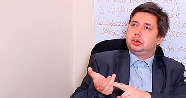 Эксперт: НБТ надо следить за большими переводами, а не притеснять мигрантов