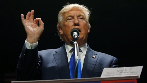 Трамп заявил о намерении провести телефонный разговор с Путиным