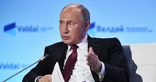 Путин: необходим федеральный орган, отвечающий за адаптацию мигрантов