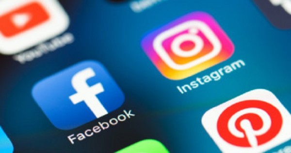 В Facebook и Instagram появится возможность купить синюю галочку