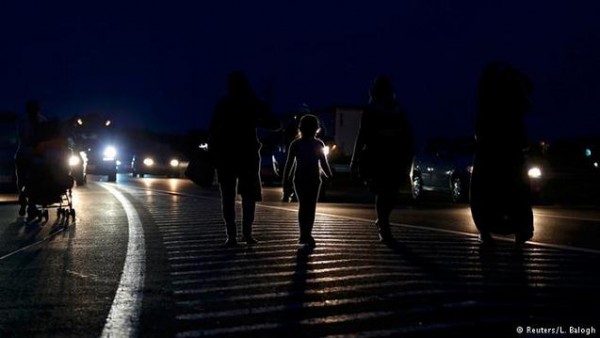 Германия и Австрия заявили о готовности принять беженцев из Венгрии