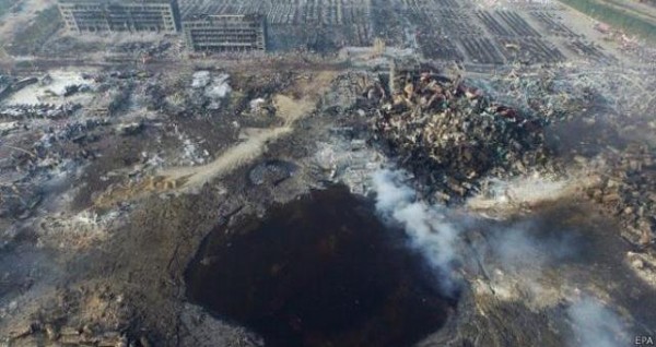 Взрывы в Китае: 95 человек пропали без вести