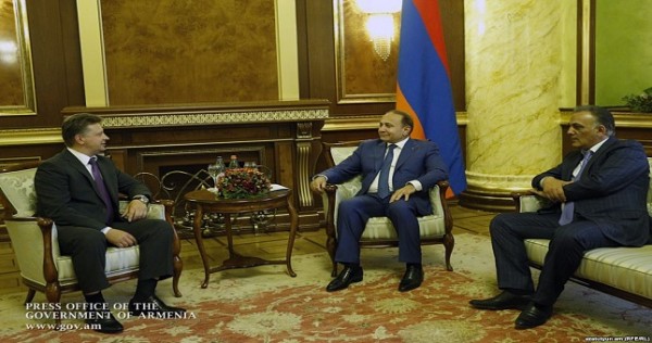 Власти Армении отказались снижать тарифы на электроэнергию
