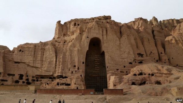 Как взрывали Бамианские статуи Будды