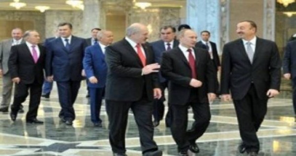 Россия и страны бывшего СССР: Не уходи, и не подходи близко