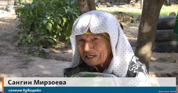 В Таджикистане 82-летняя женщина через суд взыскала с сына алименты