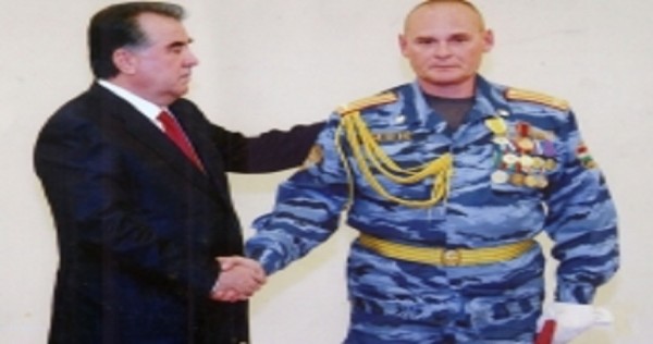 Вдова погибшего замкомандира ОМОН требует вернуть ей квартиру