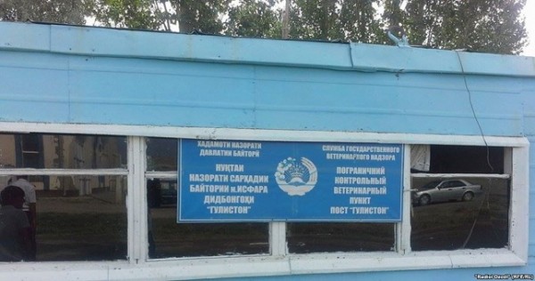 Водители жалуются на "мздоимство" на посту Карамик