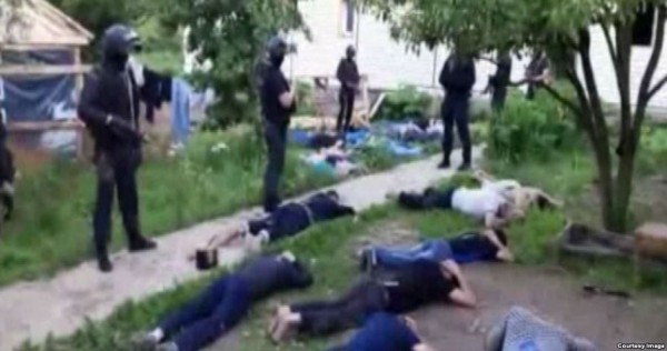 Полицейские задержали "четверых таджикских грабителей"