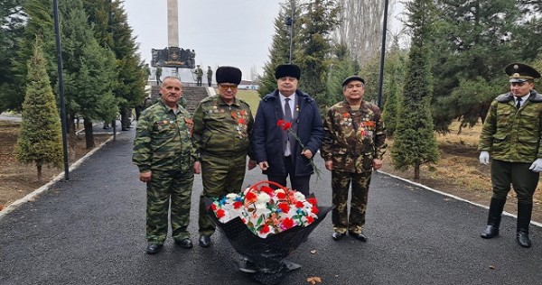 В Худжанде отметили годовщину вывода советских войск из Афганистана