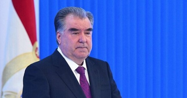 Эмомали Рахмон правительству: Не нужно надеяться на помощь извне, а только на себя и народ