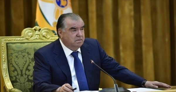 В Ереване Рахмон в очередной раз отметил важность укрепления границ с Афганистаном