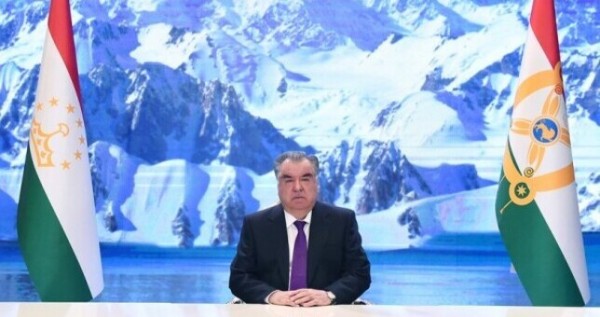 Эмомали Рахмон: «Вода обладает огромной силой, мы должны использовать её правильно и с умом!»