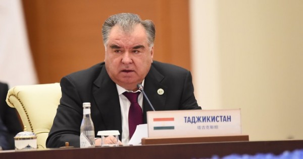 Эмомали Рахмон: Вопросы обеспечения безопасности должны оставаться главным составляющим деятельности ШОС