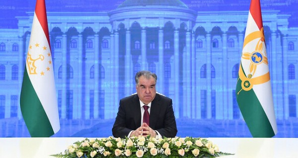 Эмомали Рахмон: «Государственная независимость приблизила Таджикистан к миру и мир к Таджикистану»