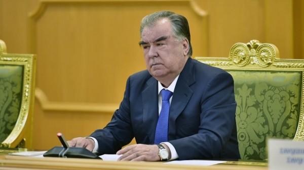 Эмомали Рахмон выразил соболезнования семье Мехмона Бахти