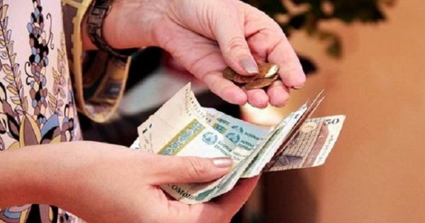 В Таджикистане повысили оклады бюджетникам на 40% и довели минимальную зарплату до $75