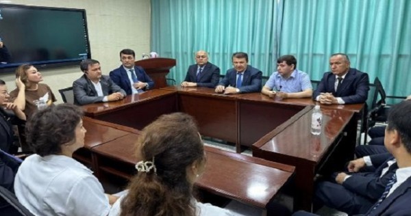 В Таджикистане будет создан филиал больницы № 1 города Урумчи Китайской Народной Республики