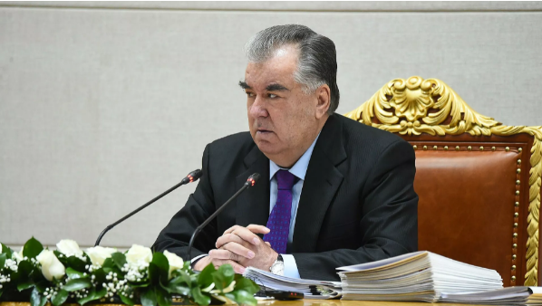 Рахмон и глава Финляндии обменялись посланиями