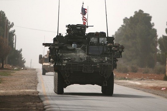 Базы США в Сирии подверглись ракетному обстрелу